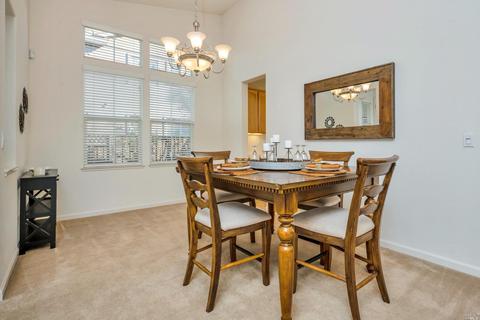 124 Ullman Ct, Napa, CA 94559 photo 9