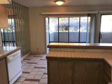 165 Oddstad Dr #40, Vallejo, CA 94589 photo 18