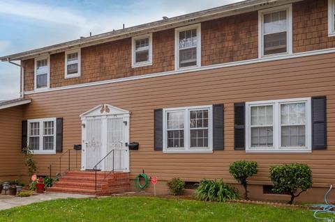 23 Rodgers St, Vallejo, CA 94590 photo 1