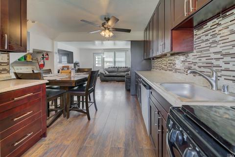 23 Rodgers St, Vallejo, CA 94590 photo 2
