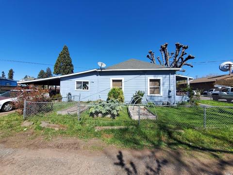 238 Madden Way, Willits, CA 95490 photo 4
