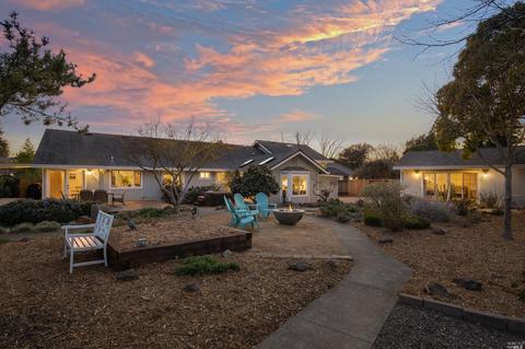 231 Moll Dr, Windsor, CA 95492 photo 1