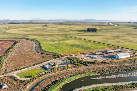 24000 Millerick Rd, Sonoma, CA 95476