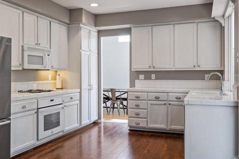 8901 Heritage Dr, Windsor, CA 95492 photo 17