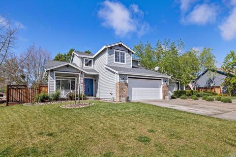 8901 Heritage Dr, Windsor, CA 95492 photo 2