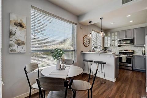 276 Scupper Ct, Hercules, CA 94547 photo 9