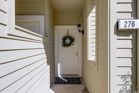 276 Scupper Ct, Hercules, CA 94547 photo 2
