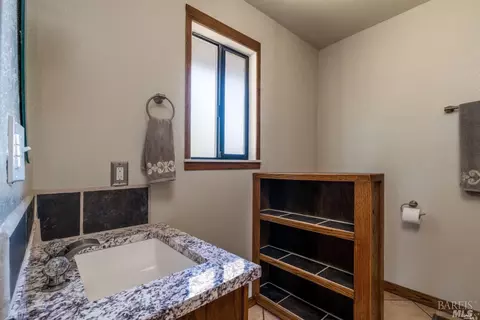 20941 E Tattersfield Hl, Willits, CA 95490 photo 12