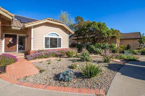 1802 Gillespie Dr, Fairfield, CA 94534 photo 4