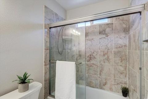 630 Laurel St, Vallejo, CA 94591 photo 19