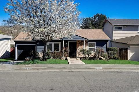 630 Laurel St, Vallejo, CA 94591 photo 1