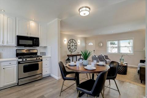 630 Laurel St, Vallejo, CA 94591 photo 9