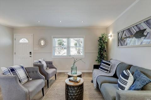 630 Laurel St, Vallejo, CA 94591 photo 7