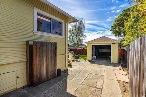 821 Everett St, El Cerrito, CA 94530 photo 29