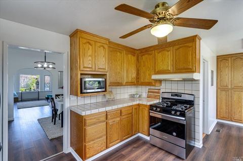 821 Everett St, El Cerrito, CA 94530 photo 11