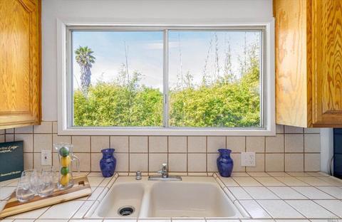 821 Everett St, El Cerrito, CA 94530 photo 12