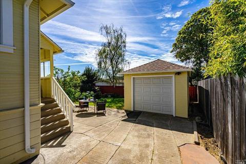 821 Everett St, El Cerrito, CA 94530 photo 31