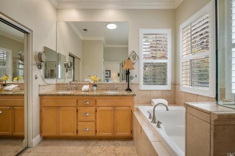 1396 Birdie Dr, Windsor, CA 95492 photo 24