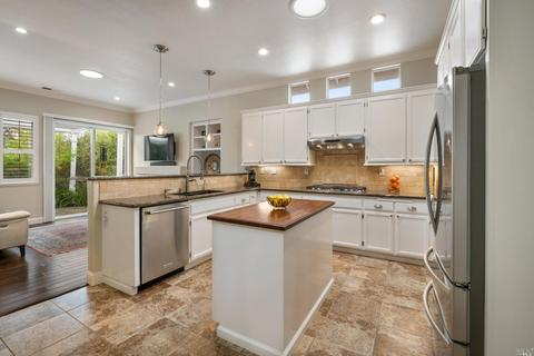1396 Birdie Dr, Windsor, CA 95492 photo 16