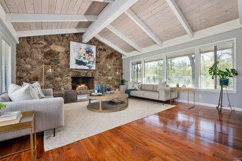 275 Washburn St, Angwin, CA 94508 photo 1