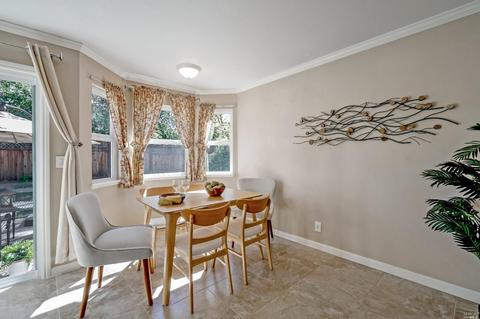 9456 Wellington Cir, Windsor, CA 95492 photo 17