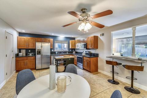 433 Rollingwood Dr, Vallejo, CA 94591 photo 6