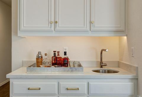12 Bridgegate Dr, San Rafael, CA 94903 photo 13