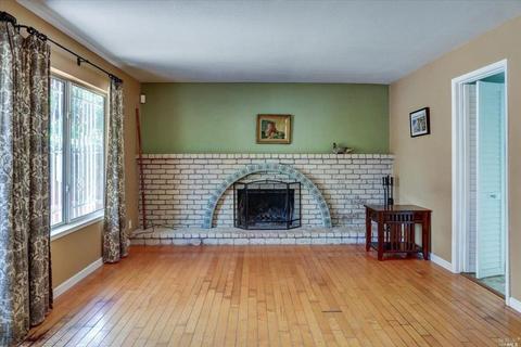 352 Barcelona St, Vallejo, CA 94591 photo 56