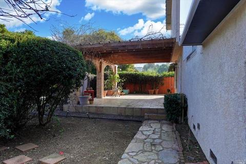 352 Barcelona St, Vallejo, CA 94591 photo 53