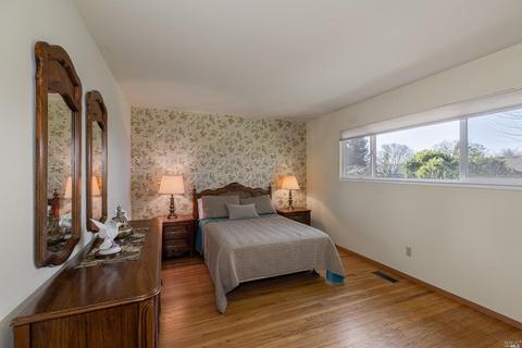 312 Ely Blvd S, Petaluma, CA 94954 photo 17
