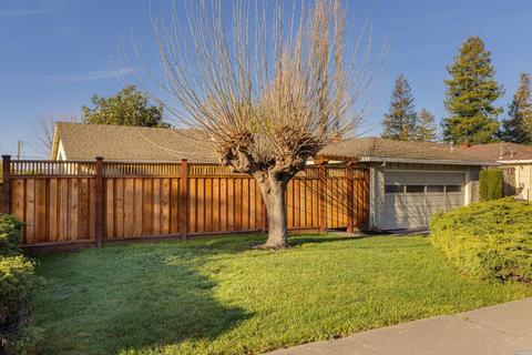 312 Ely Blvd S, Petaluma, CA 94954 photo 1