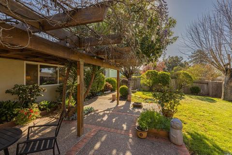 312 Ely Blvd S, Petaluma, CA 94954 photo 5