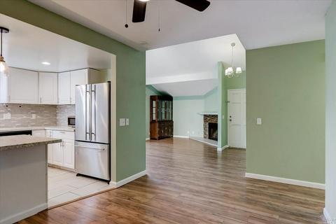1915 Manor Pl, Fairfield, CA 94533 photo 12