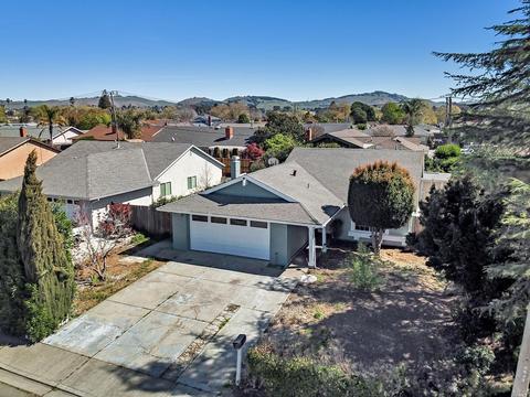 722 Jack London Dr, Vallejo, CA 94589 photo 1