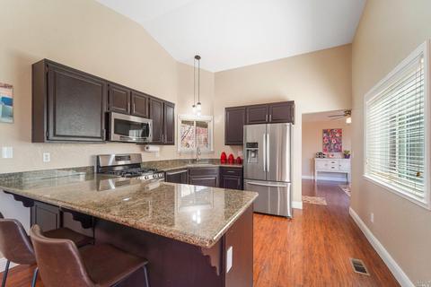 1041 Topsail Dr, Vallejo, CA 94591 photo 12