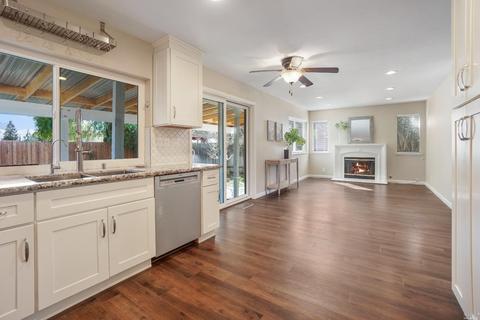 430 Rolling Oak Dr, Vacaville, CA 95688 photo 19