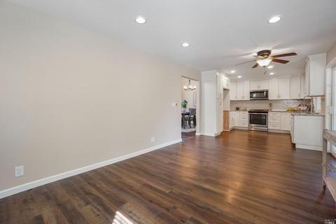 430 Rolling Oak Dr, Vacaville, CA 95688 photo 15