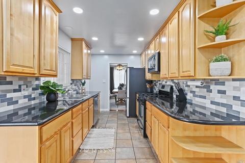 121 Fairfax Ct, Vallejo, CA 94591 photo 26