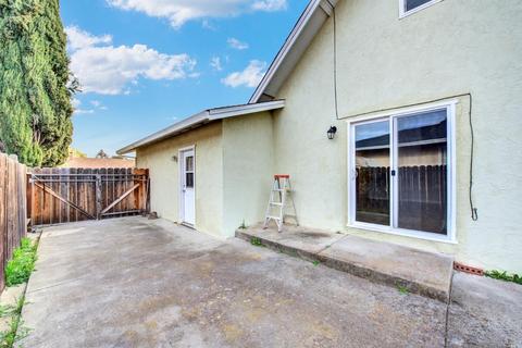 319 Daphne Dr, Fairfield, CA 94533 photo 72