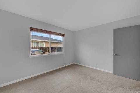 319 Daphne Dr, Fairfield, CA 94533 photo 38