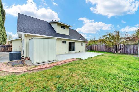319 Daphne Dr, Fairfield, CA 94533 photo 69