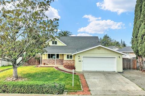 319 Daphne Dr, Fairfield, CA 94533 photo 1