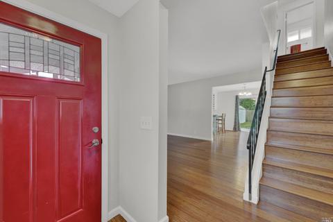 319 Daphne Dr, Fairfield, CA 94533 photo 12