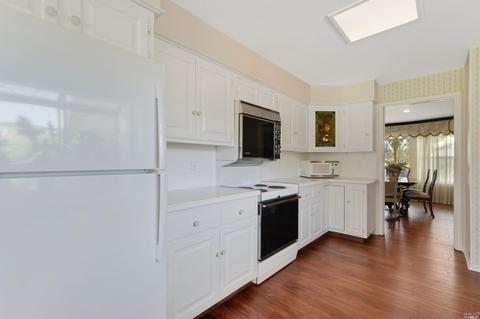6178 Lockwood Dr, Windsor, CA 95492 photo 7