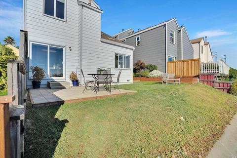351 Jade Cir, Vallejo, CA 94590 photo 29