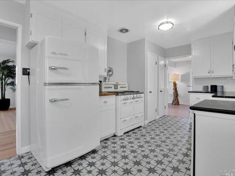 460 Maple Ave, Vallejo, CA 94591 photo 7