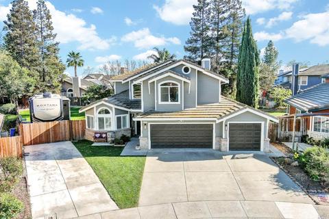 240 Carpenter Ct, Dixon, CA 95620 photo 2