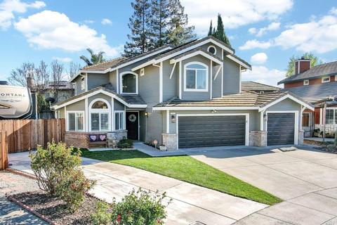 240 Carpenter Ct, Dixon, CA 95620 photo 1