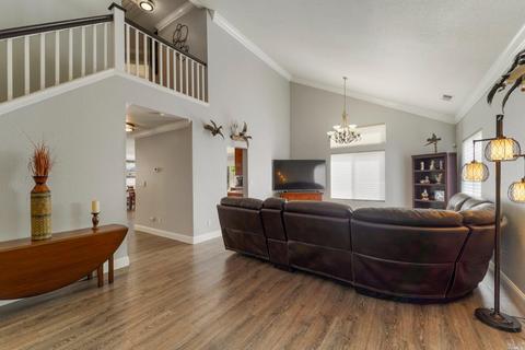 340 Bloom Dr, Dixon, CA 95620 photo 3