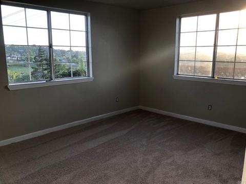 66 Victoria St, Vallejo, CA 94591 photo 17